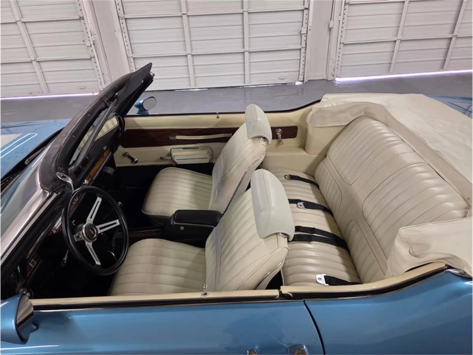 1971 Oldsmobile Cutlass 3rd Gen - Image 26 of 31