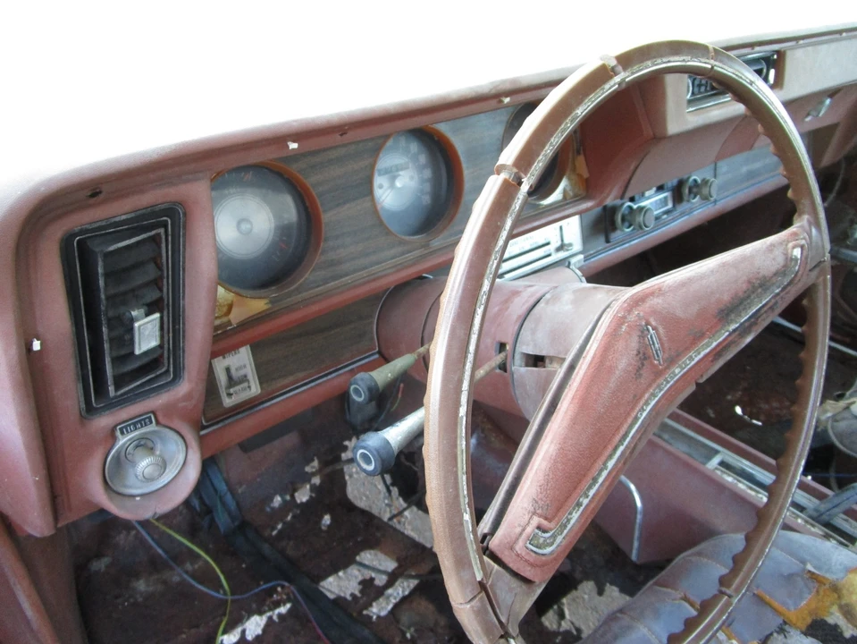 1971 Oldsmobile Cutlass 3rd Gen - Image 11 of 21