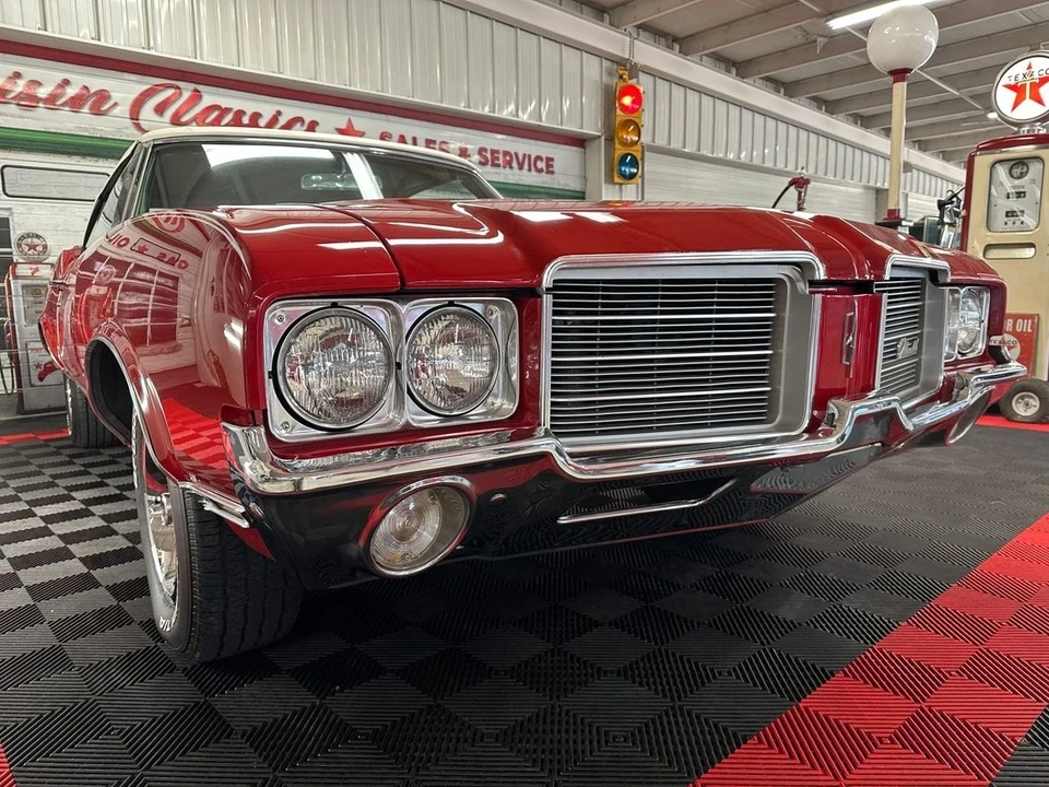 1971 Oldsmobile Cutlass 3rd Gen - Image 4 of 12