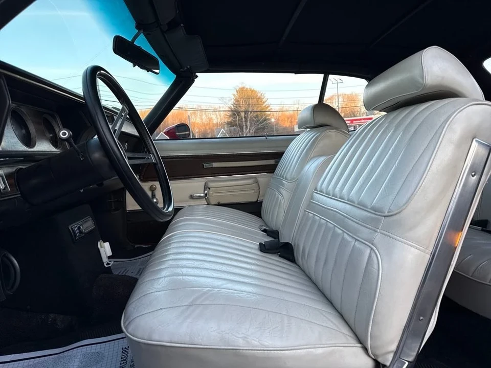 1971 Oldsmobile Cutlass 3rd Gen - Image 9 of 21