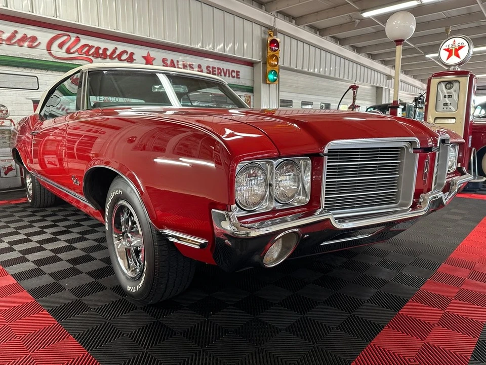 1971 Oldsmobile Cutlass 3rd Gen - Image 3 of 12