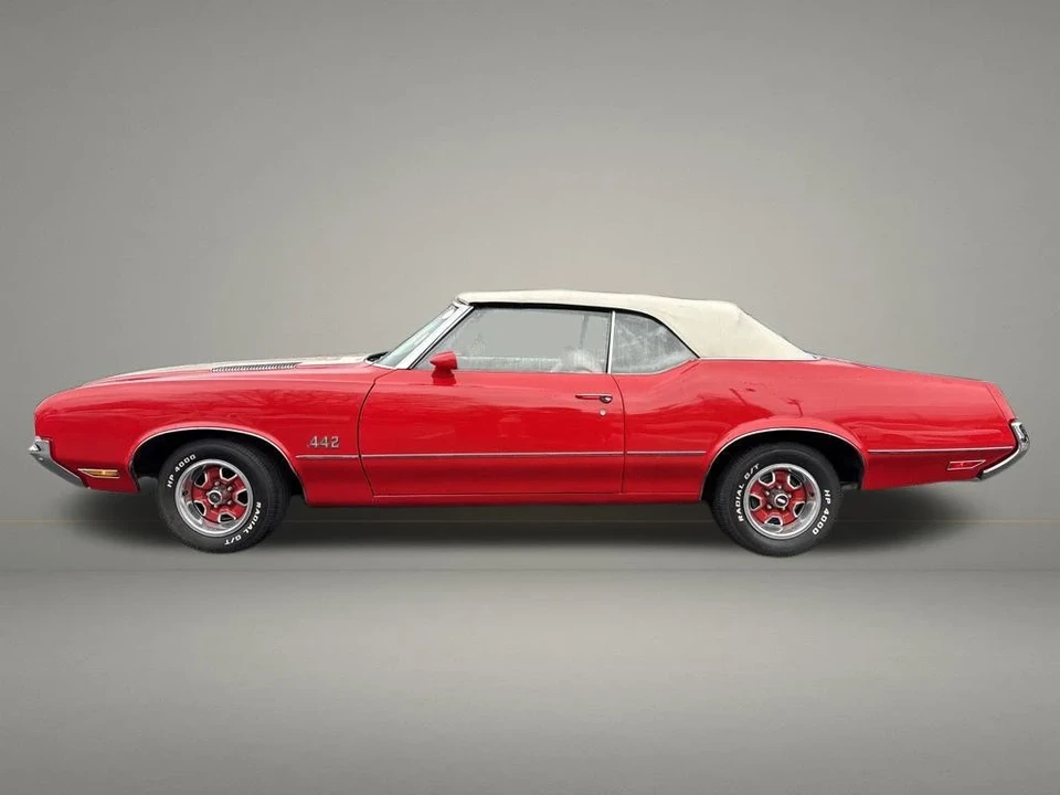 1971 Oldsmobile Cutlass 3rd Gen - Image 2 of 21