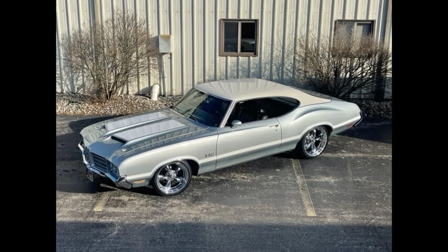 1971 Oldsmobile Cutlass 3rd Gen - Image 2 of 16