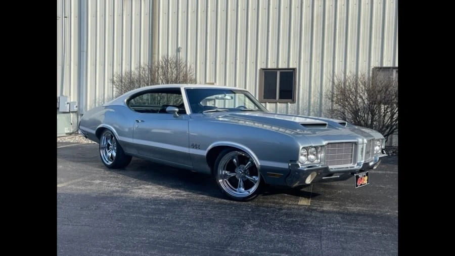 1971 Oldsmobile Cutlass 3rd Gen - Image 15 of 16