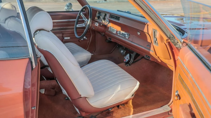 1971 Oldsmobile Cutlass 3rd Gen - Image 5 of 12