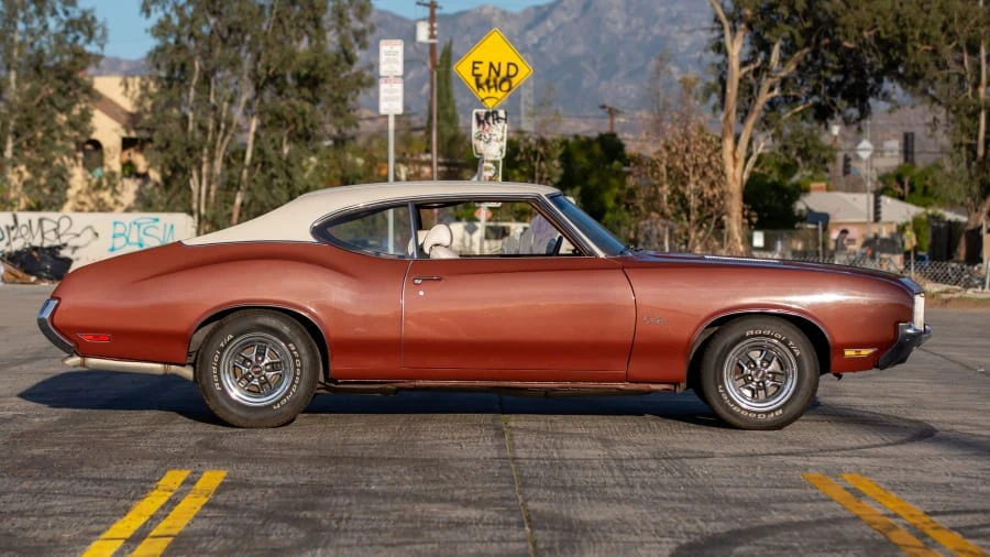 1971 Oldsmobile Cutlass 3rd Gen - Image 8 of 12