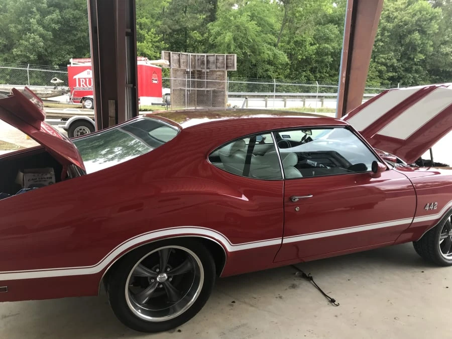 1971 Oldsmobile Cutlass 3rd Gen - Image 5 of 9
