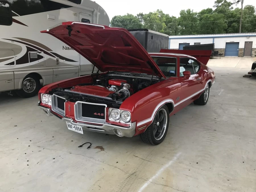 1971 Oldsmobile Cutlass 3rd Gen - Image 4 of 9