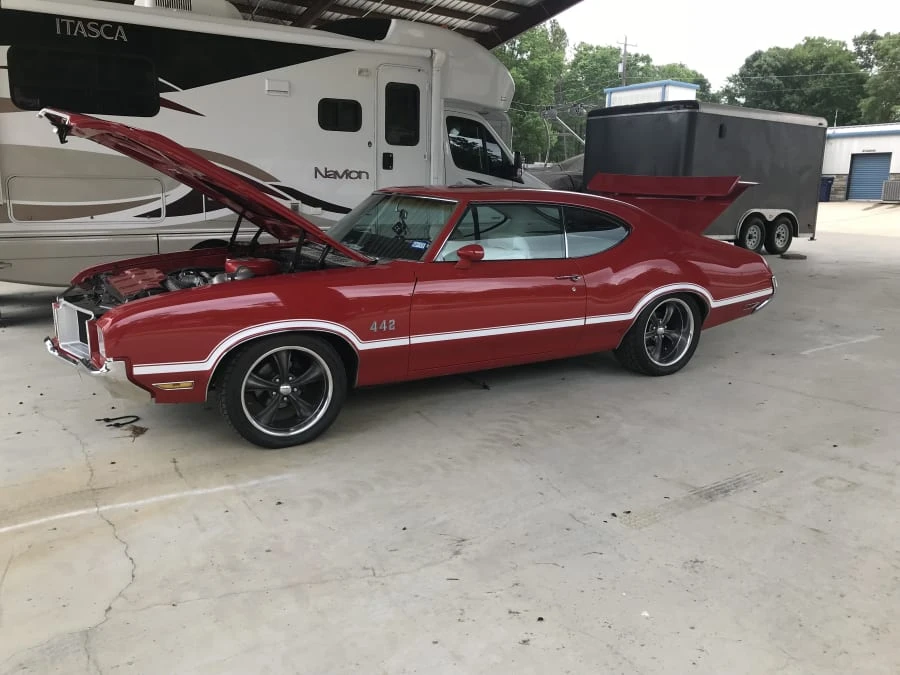 1971 Oldsmobile Cutlass 3rd Gen - Image 3 of 9