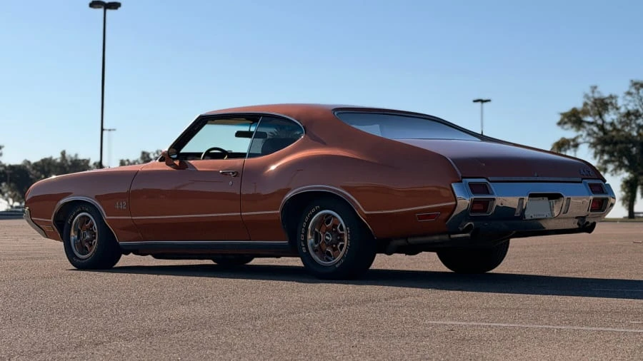1971 Oldsmobile Cutlass 3rd Gen - Image 3 of 9