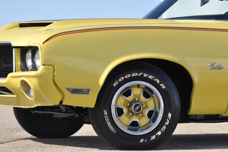 1971 Oldsmobile Cutlass 3rd Gen - Image 9 of 12