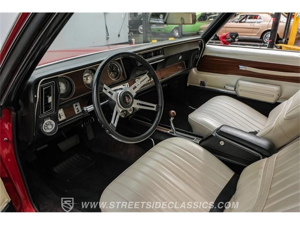 1971 Oldsmobile Cutlass 3rd Gen - Image 4 of 31