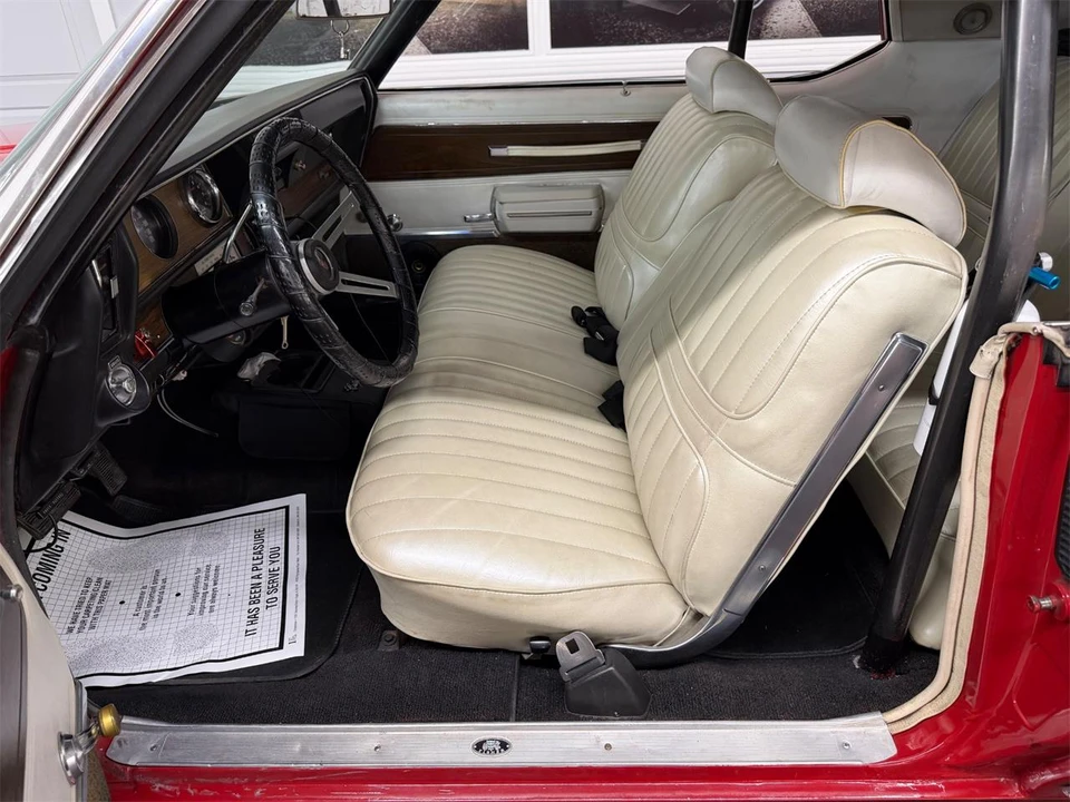 1971 Oldsmobile Cutlass 3rd Gen - Image 28 of 31