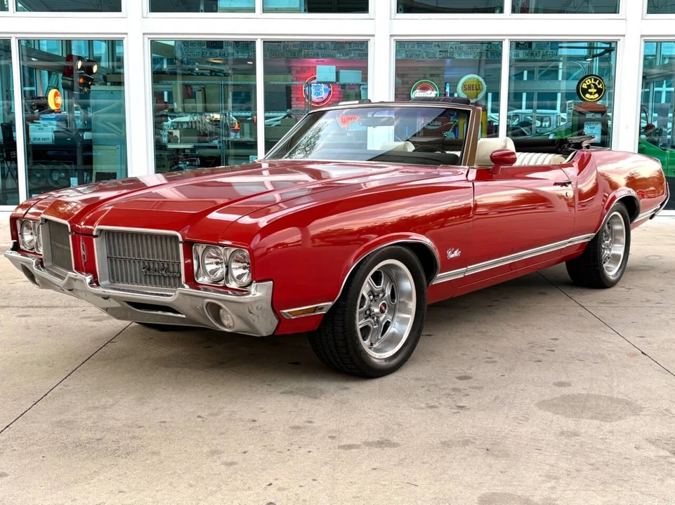1971 Oldsmobile Cutlass 3rd Gen - Image 11 of 31