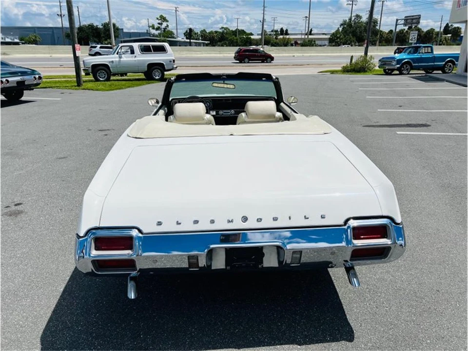 1971 Oldsmobile Cutlass 3rd Gen - Image 5 of 31