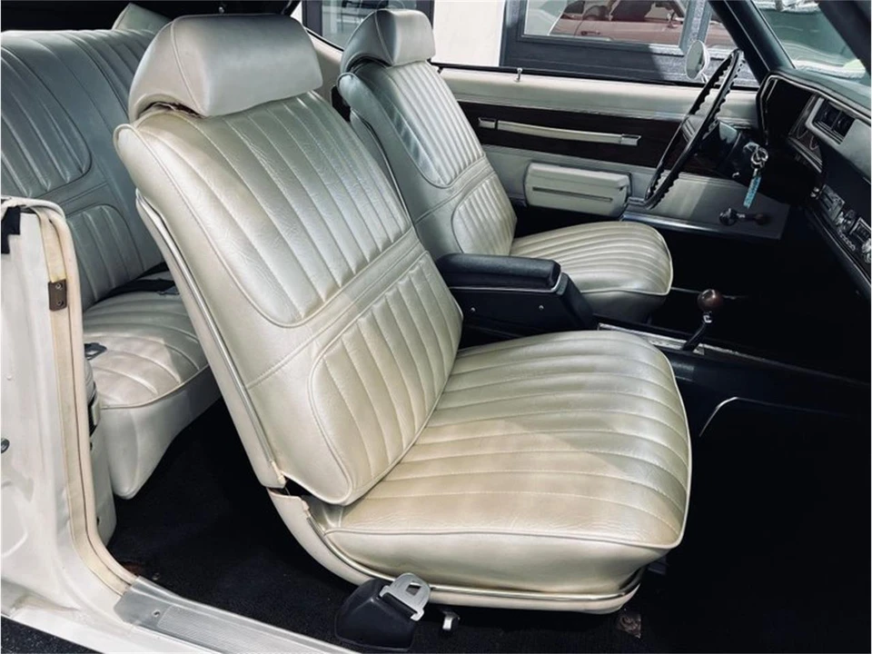 1971 Oldsmobile Cutlass 3rd Gen - Image 19 of 31