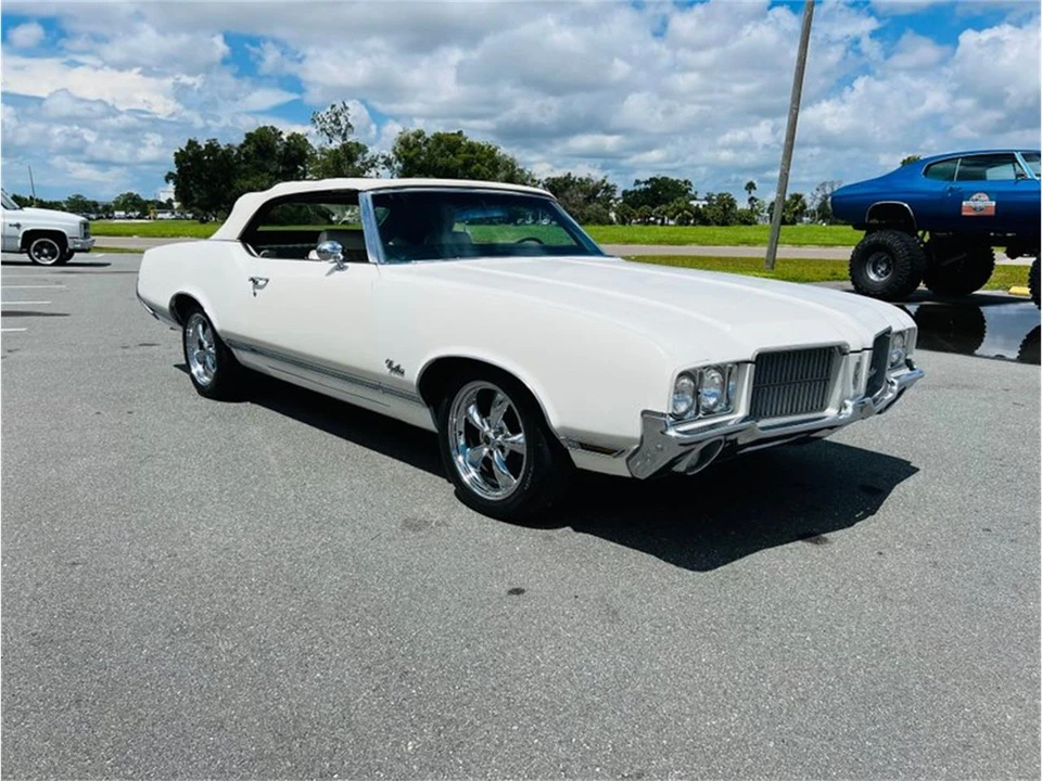 1971 Oldsmobile Cutlass 3rd Gen - Image 25 of 31