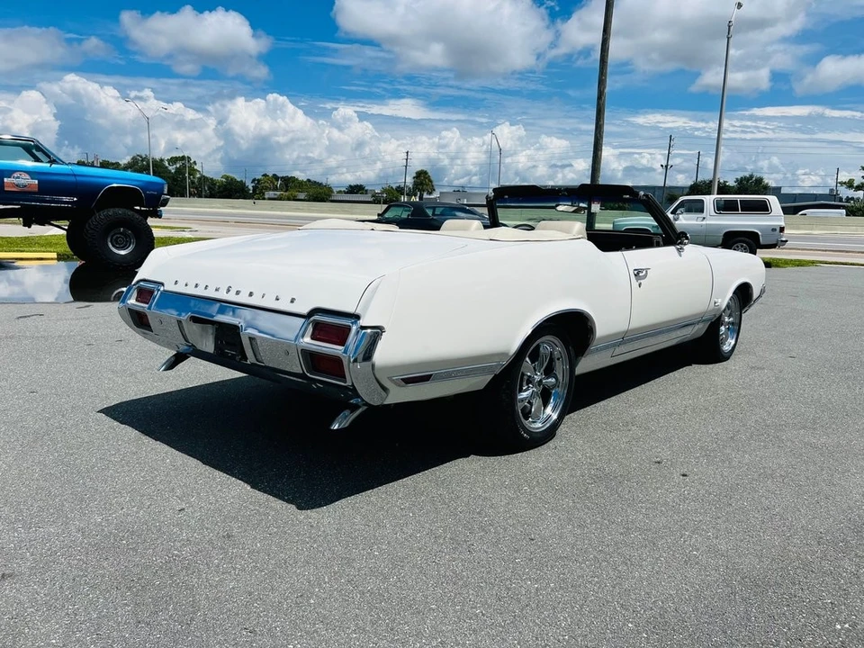 1971 Oldsmobile Cutlass 3rd Gen - Image 6 of 31