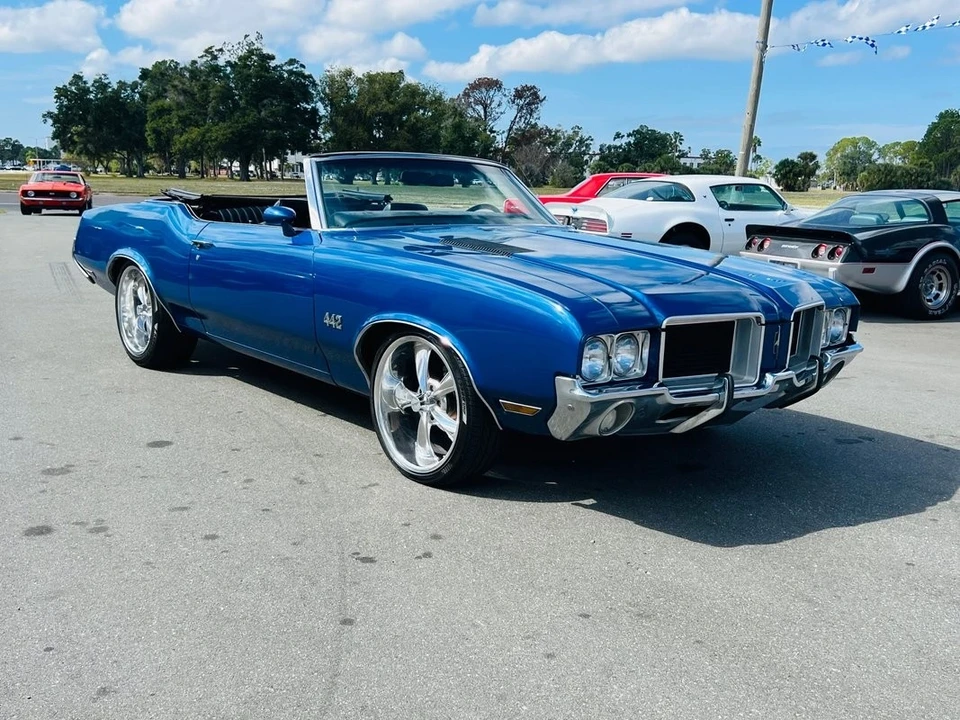 1971 Oldsmobile Cutlass 3rd Gen - Image 8 of 12