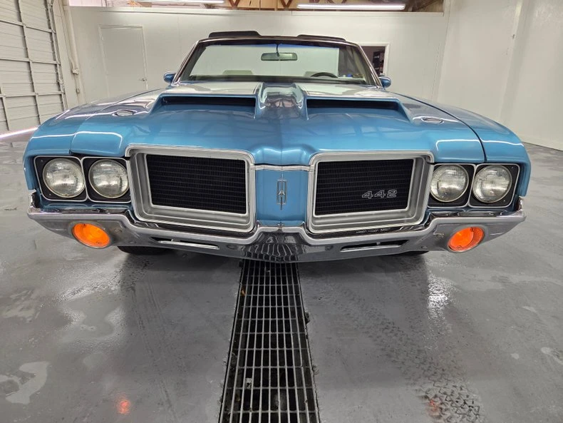 1971 Oldsmobile Cutlass 3rd Gen - Image 24 of 31