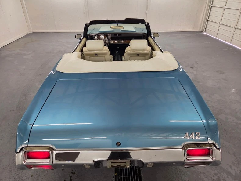 1971 Oldsmobile Cutlass 3rd Gen - Image 17 of 31