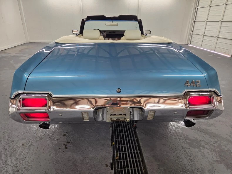 1971 Oldsmobile Cutlass 3rd Gen - Image 18 of 31