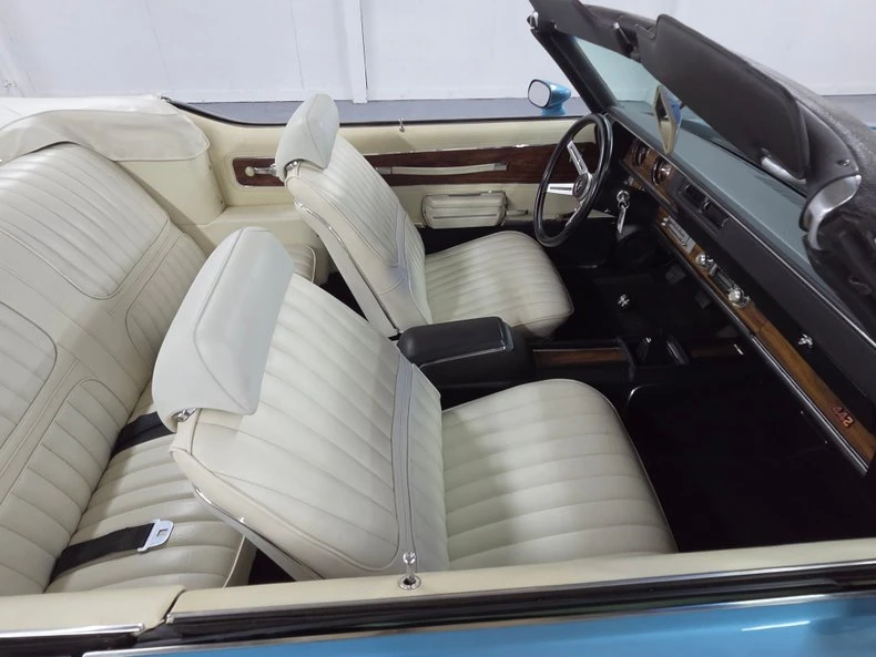 1971 Oldsmobile Cutlass 3rd Gen - Image 27 of 31