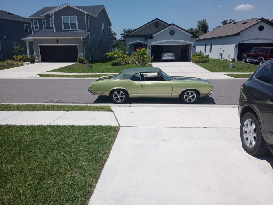 1971 Oldsmobile Cutlass 3rd Gen - Image 9 of 12