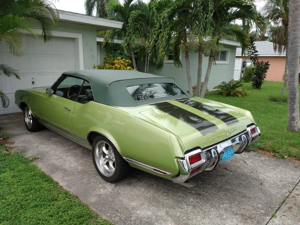 1971 Oldsmobile Cutlass 3rd Gen - Image 6 of 12