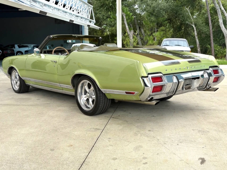 1971 Oldsmobile Cutlass 3rd Gen - Image 9 of 31