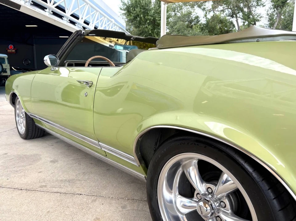 1971 Oldsmobile Cutlass 3rd Gen - Image 14 of 31