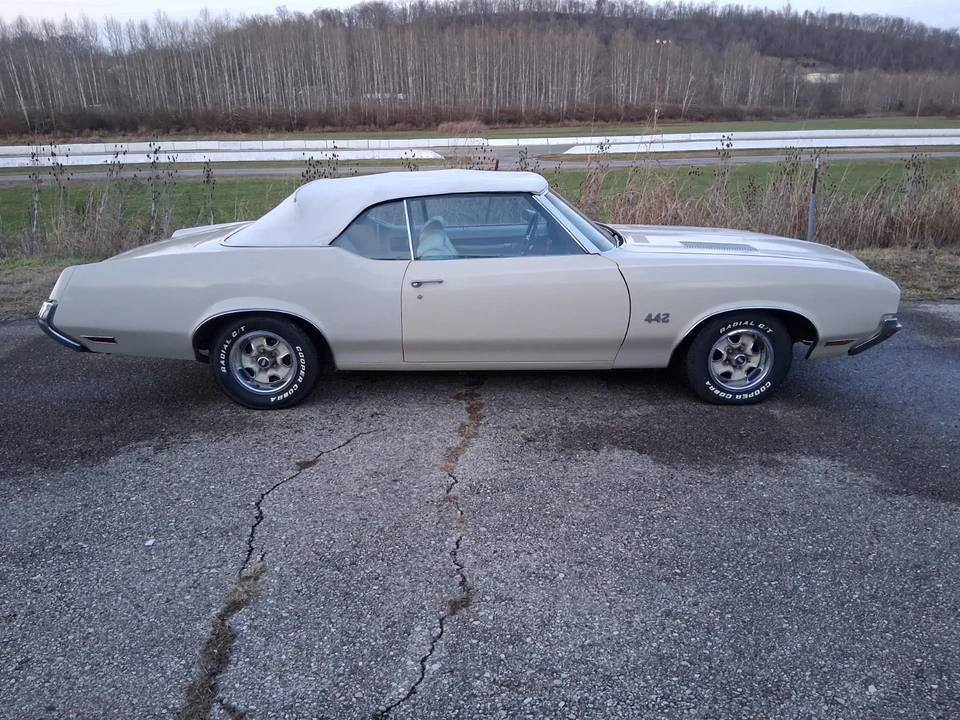 1971 Oldsmobile Cutlass 3rd Gen - Image 3 of 21