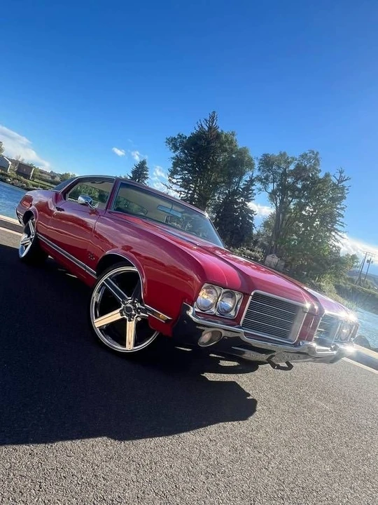 1971 Oldsmobile Cutlass 3rd Gen - Image 2 of 7