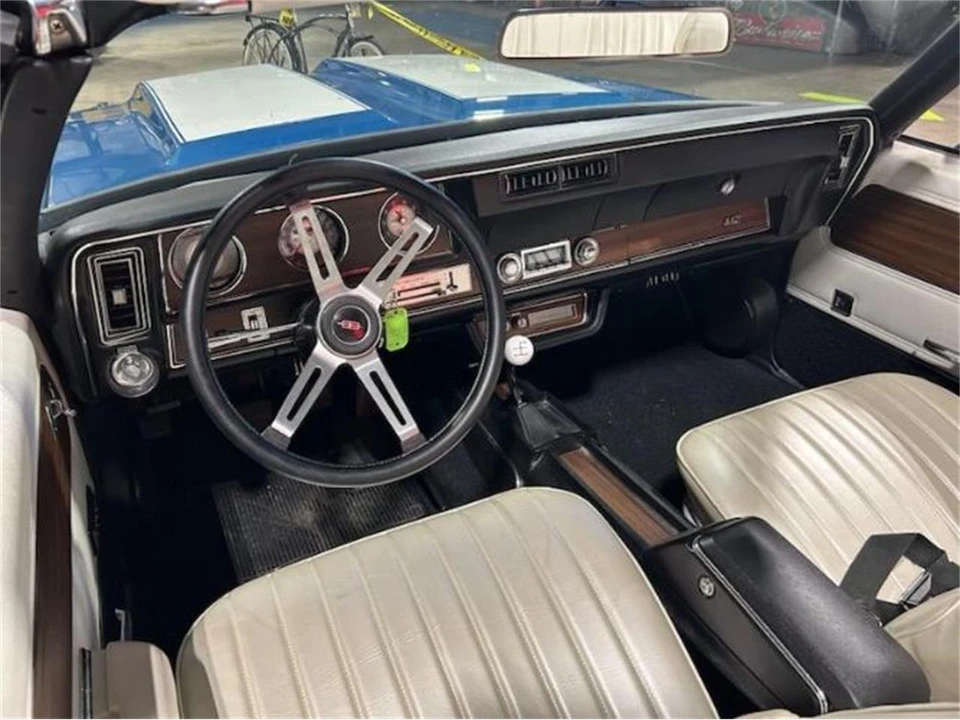 1971 Oldsmobile Cutlass 3rd Gen - Image 5 of 7