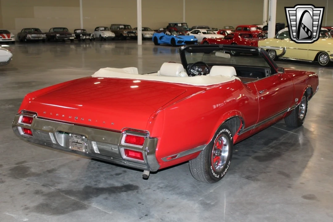 1971 Oldsmobile Cutlass 3rd Gen - Image 7 of 12