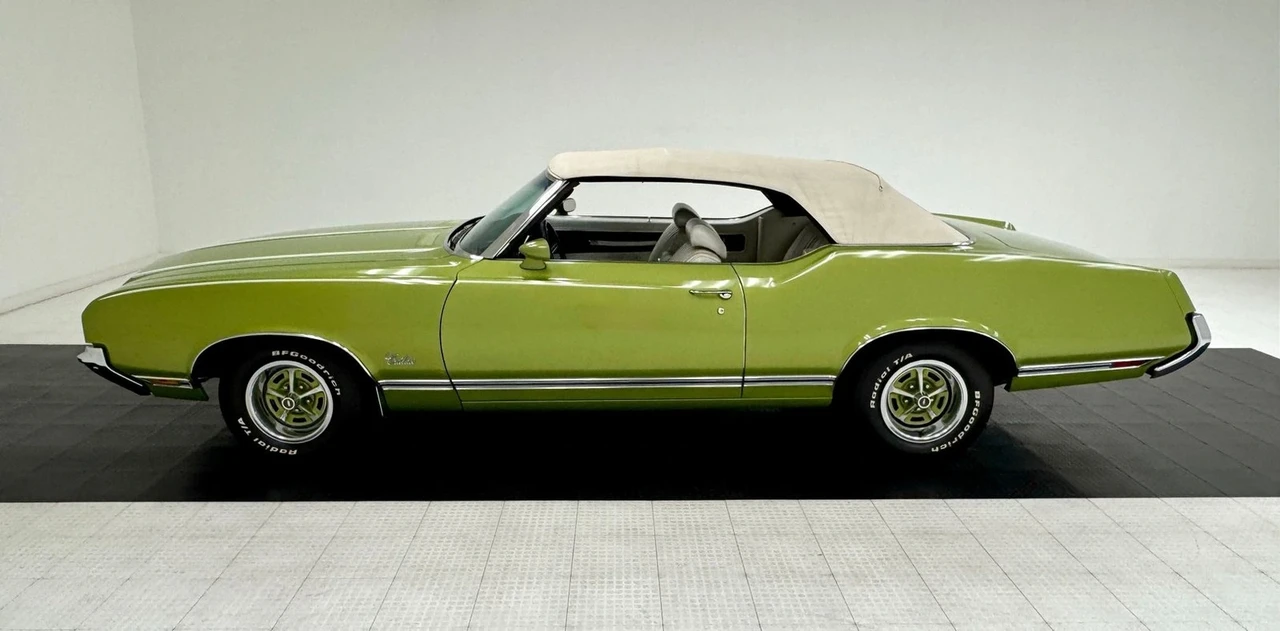 1971 Oldsmobile Cutlass 3rd Gen - Image 3 of 12