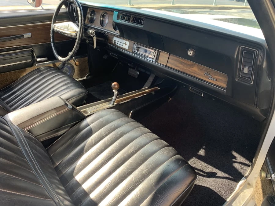 1971 Oldsmobile Cutlass 3rd Gen - Image 5 of 8
