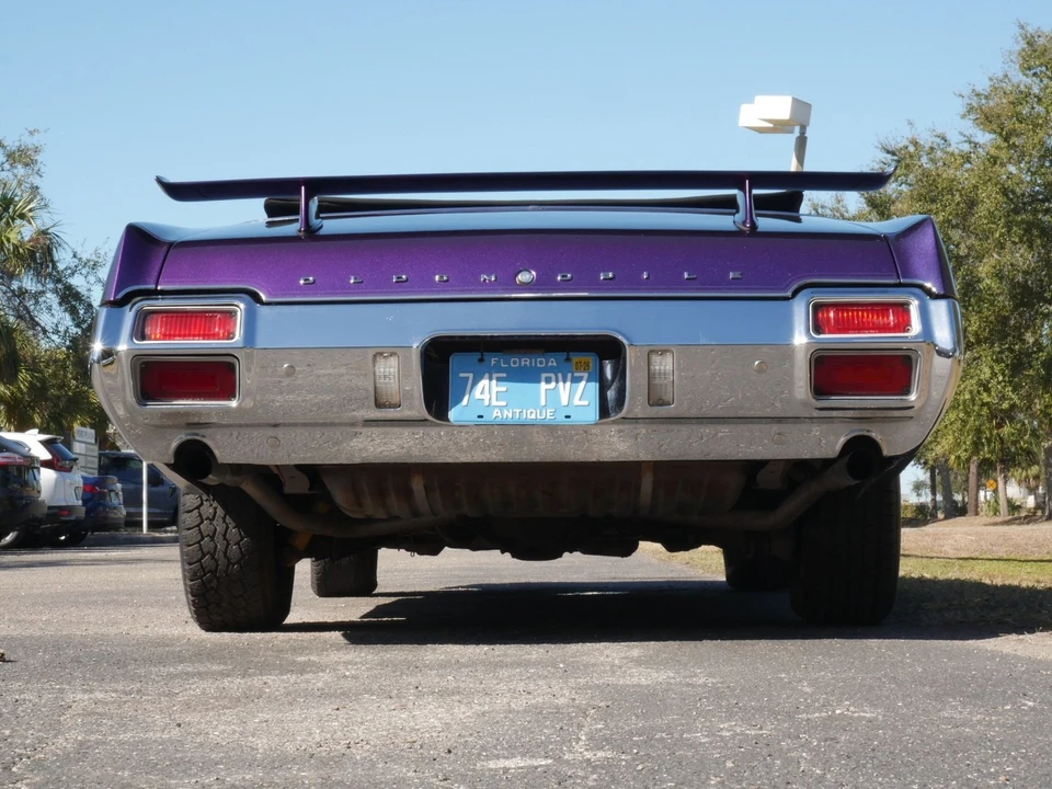 1971 Oldsmobile Cutlass 3rd Gen - Image 20 of 21