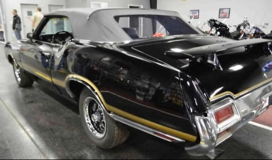 1971 Oldsmobile Cutlass 3rd Gen - Image 3 of 5