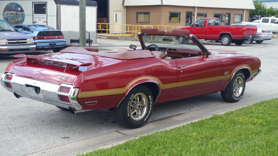 1971 Oldsmobile Cutlass 3rd Gen - Image 3 of 12
