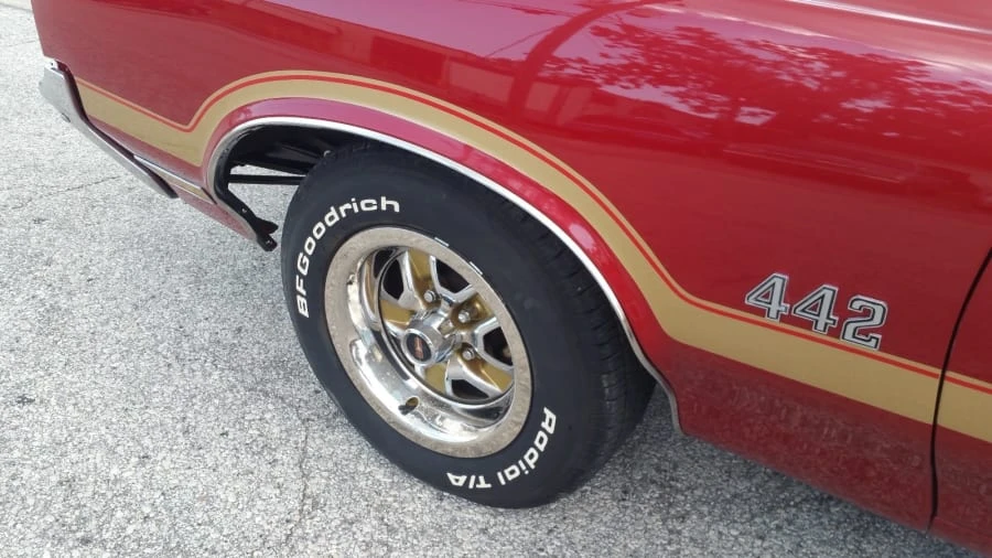 1971 Oldsmobile Cutlass 3rd Gen - Image 9 of 12