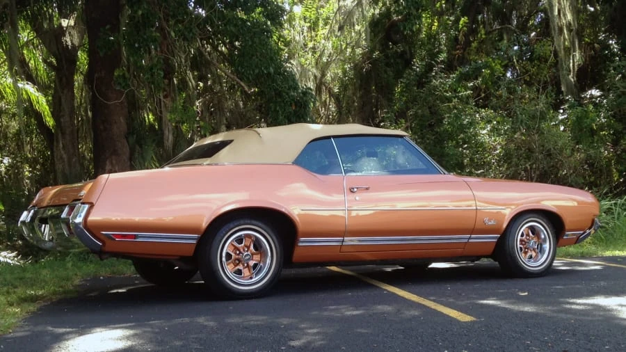 1971 Oldsmobile Cutlass 3rd Gen - Image 3 of 7