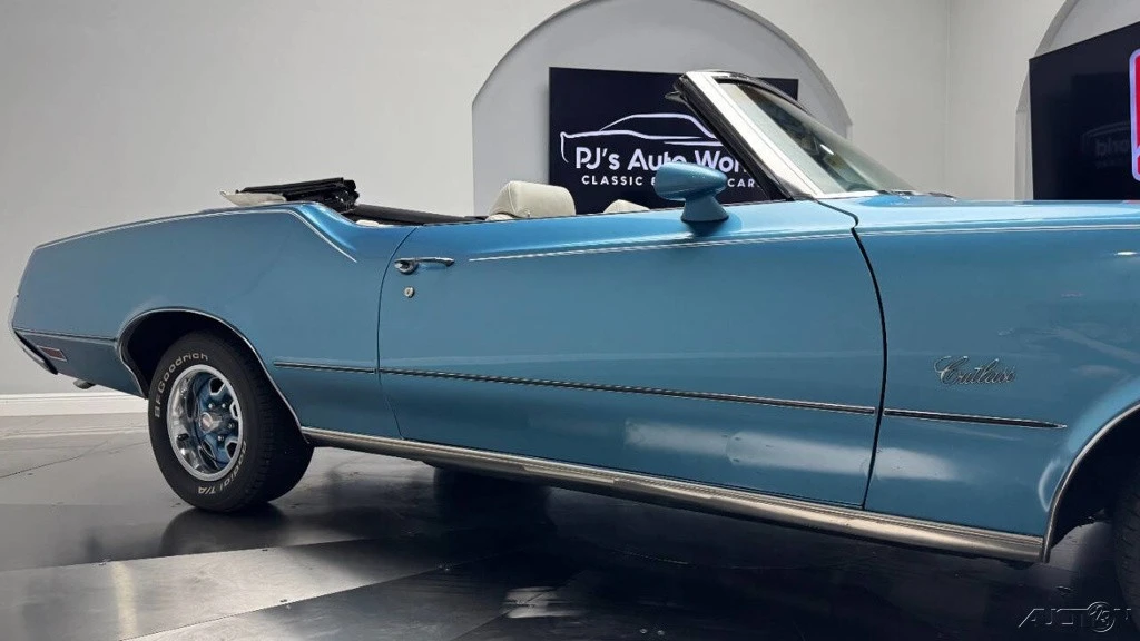 1971 Oldsmobile Cutlass 3rd Gen - Image 13 of 21