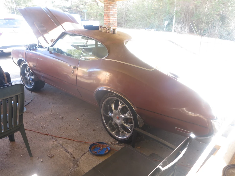 1971 Oldsmobile Cutlass 3rd Gen - Image 6 of 8