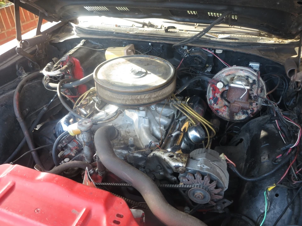 1971 Oldsmobile Cutlass 3rd Gen - Image 2 of 8