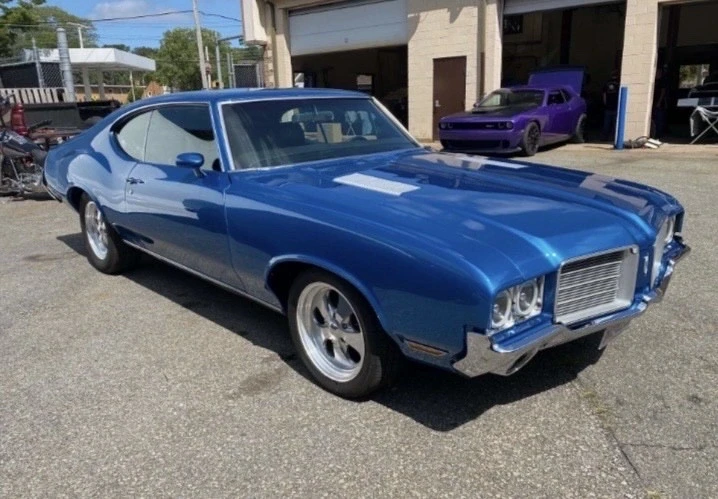 1971 Oldsmobile Cutlass Supreme - Image 2 of 13