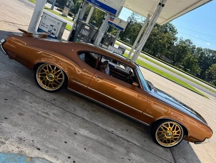 1971 Oldsmobile Cutlass 3rd Gen - Image 17 of 20
