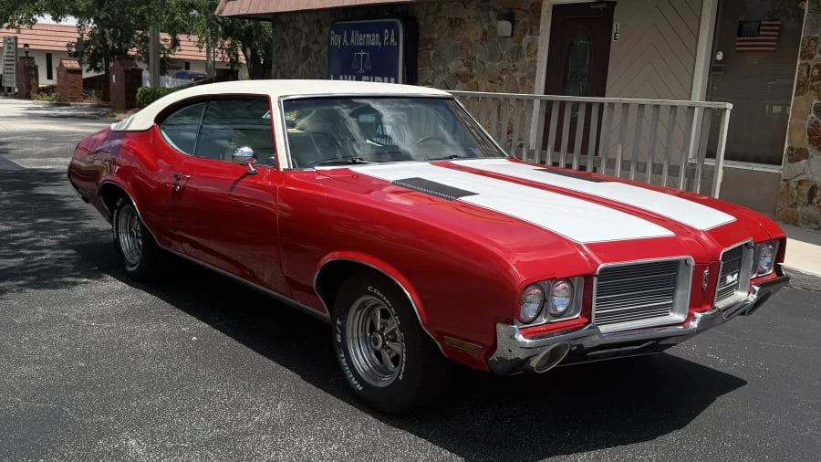 1971 Oldsmobile Cutlass 3rd Gen - Image 3 of 14