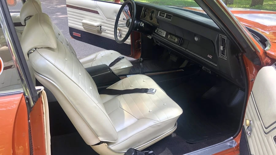 1971 Oldsmobile Cutlass 3rd Gen - Image 9 of 19