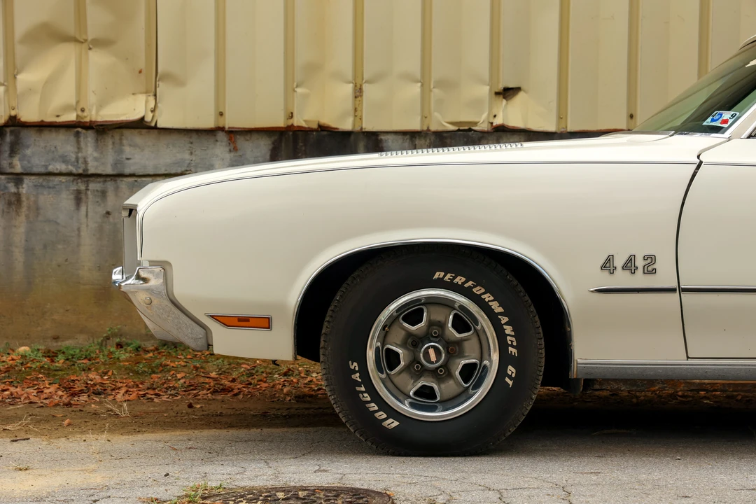 1971 Oldsmobile Cutlass 3rd Gen - Image 11 of 31